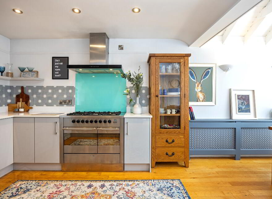 The Mews House, 31a Lisburn Street, Royal Hillsborough, BT26 6AB