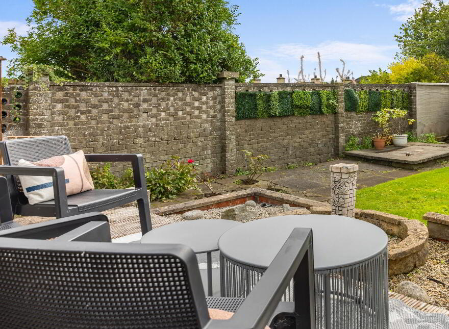 33 Queens Park, Coleraine, BT51 3JS