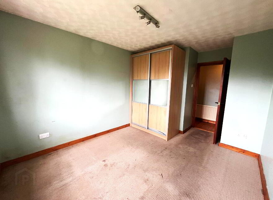 82 Broadlands, Carrickfergus, BT38 7BL