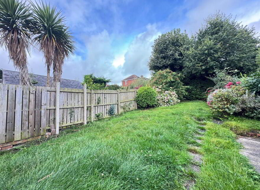13 Moreland Avenue, Glengormley, Newtownabbey, BT36 7RQ