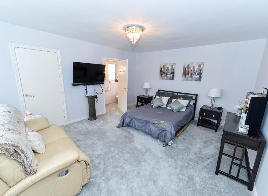 32 Red Fort Drive, Carrickfergus, BT38 9EN