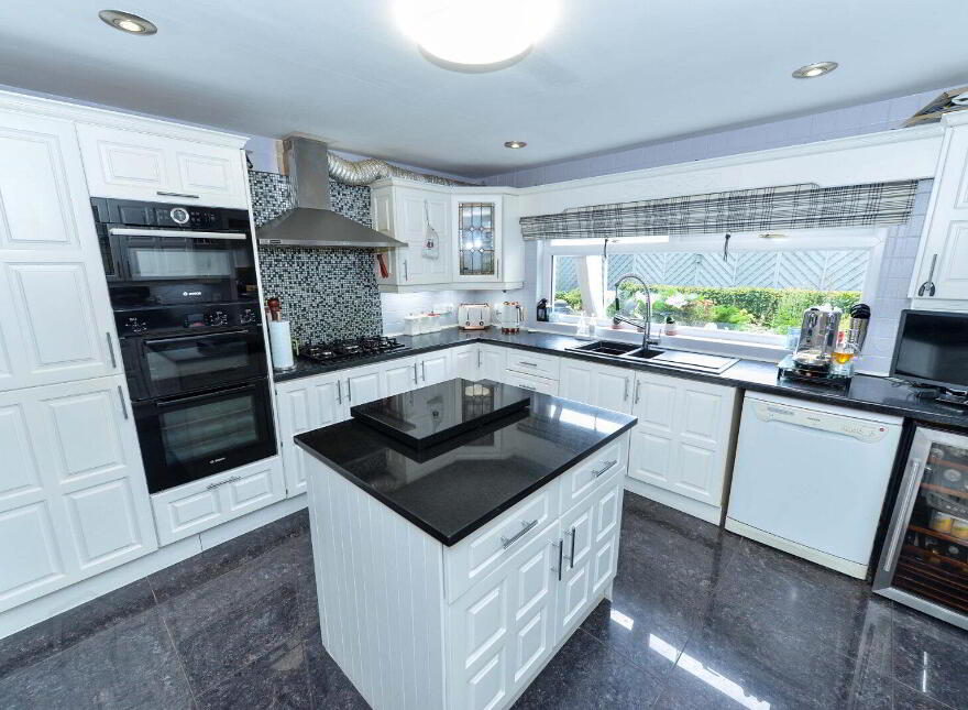 32 Red Fort Drive, Carrickfergus, BT38 9EN