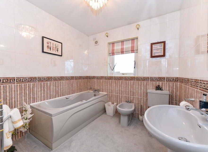 32 Red Fort Drive, Carrickfergus, BT38 9EN