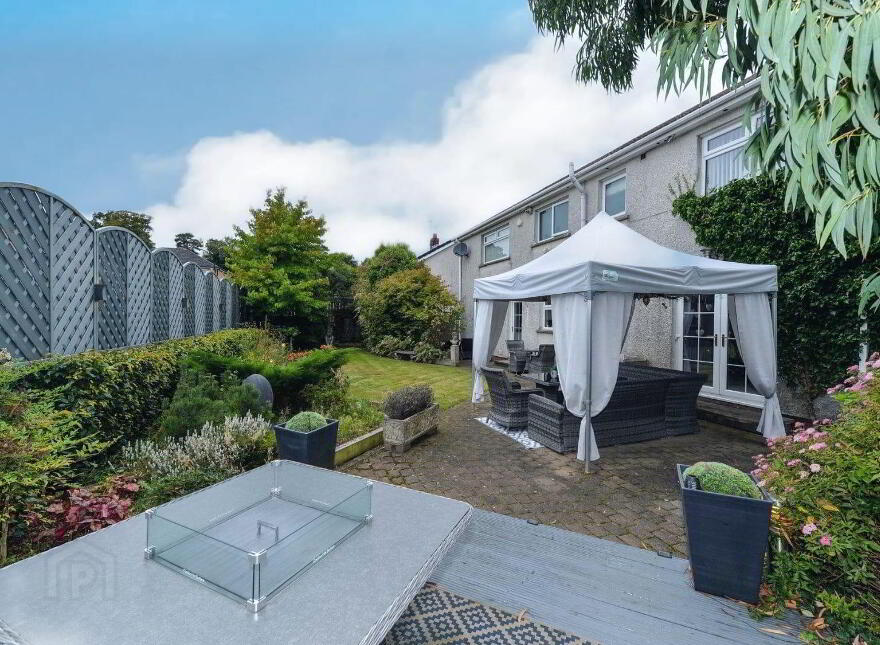 32 Red Fort Drive, Carrickfergus, BT38 9EN