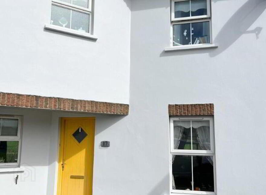 17 Burnside Manor, Derry, BT48 9XY photo