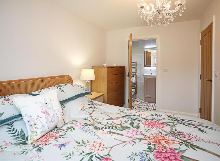 28 Blackrock Hollow, Newtownards, BT23 4ZR