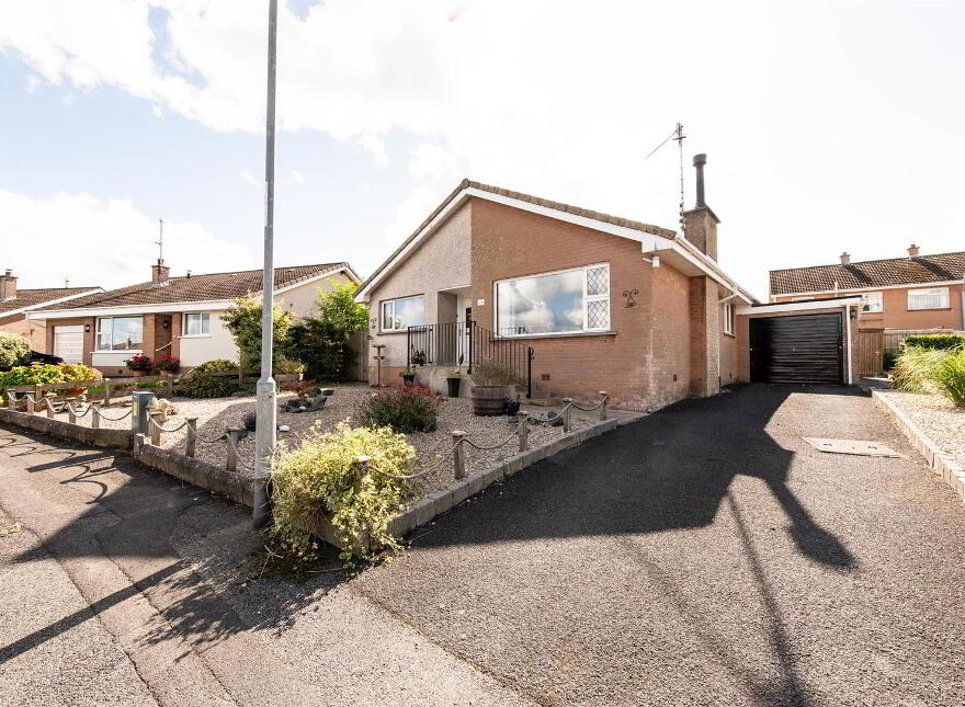 116 Knockview Drive, Craigavon, Tandragee, BT62 2BL photo