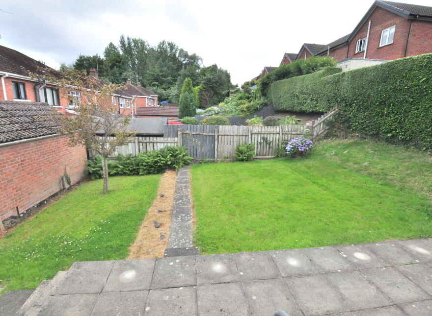 41 Orangefield Lane, Belfast, BT5 6BX