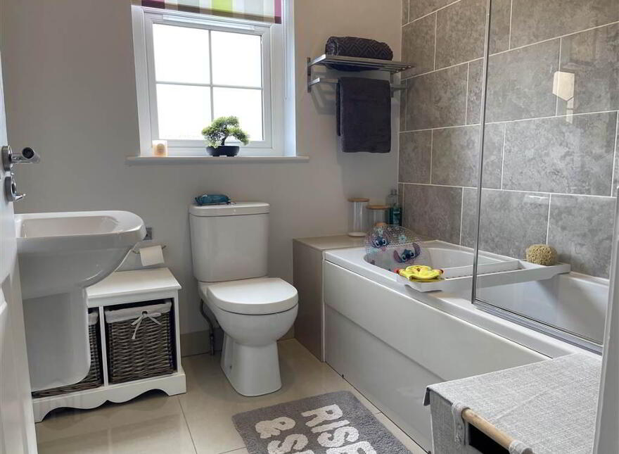 83 Portmore Hall, Crumlin, BT29 4ZU