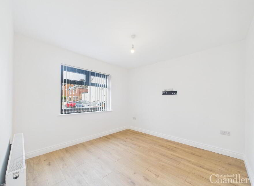 39 Brandon Parade, Belfast, BT4 1JH