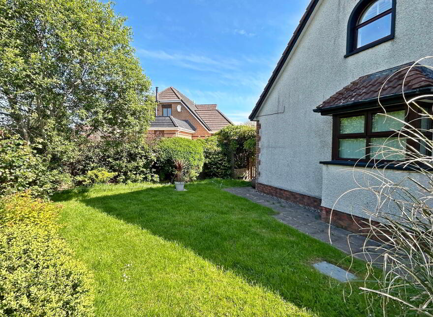 2 University Gardens, Coleraine, BT52 1JT