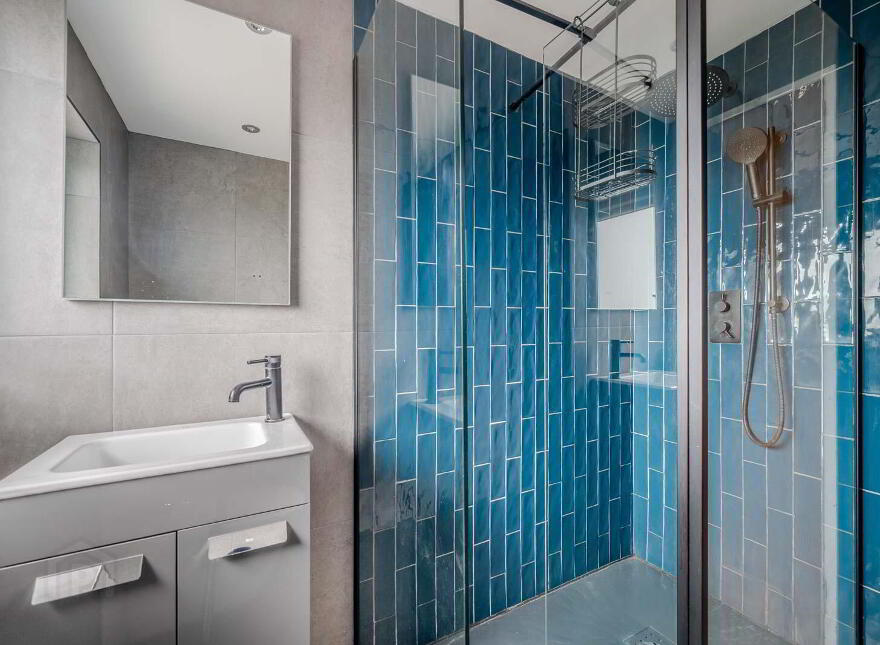 28 Skipperstone Road, Bangor, BT20 4EP