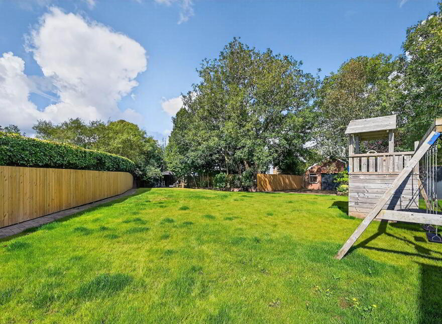 22 Ascot Park, Newtwonards, Newtownards, BT23 4AZ