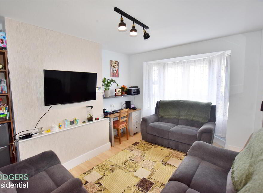 35 York Crescent, Belfast, BT15 3RA