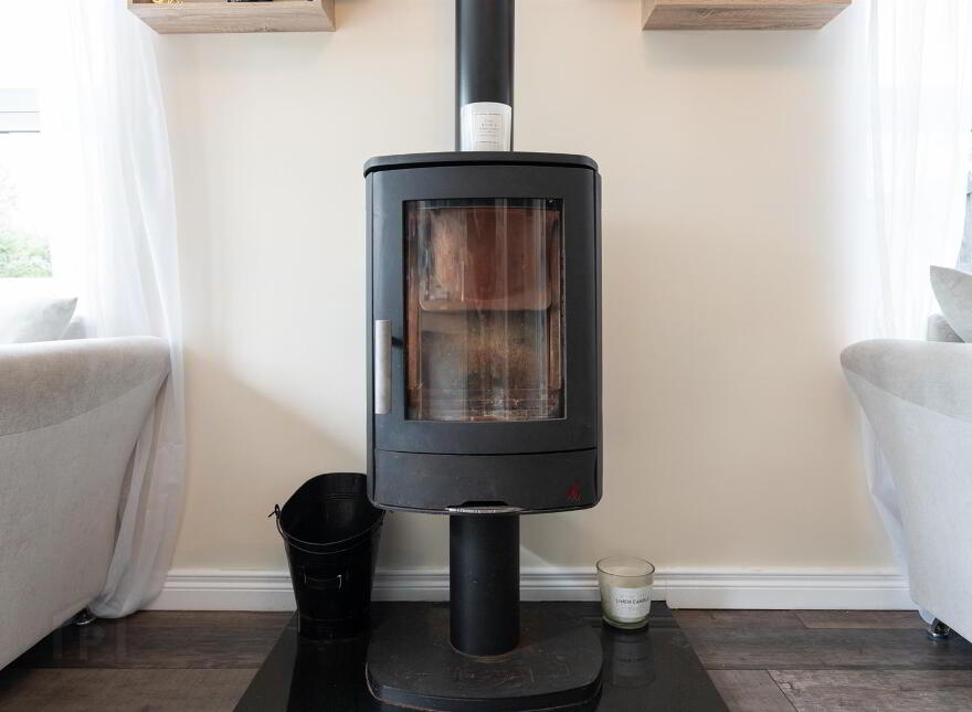 168 Glen Road, Comber, Newtownards, BT23 5QT