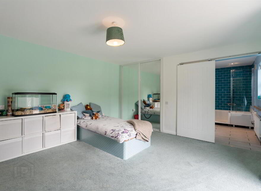 168 Glen Road, Comber, Newtownards, BT23 5QT