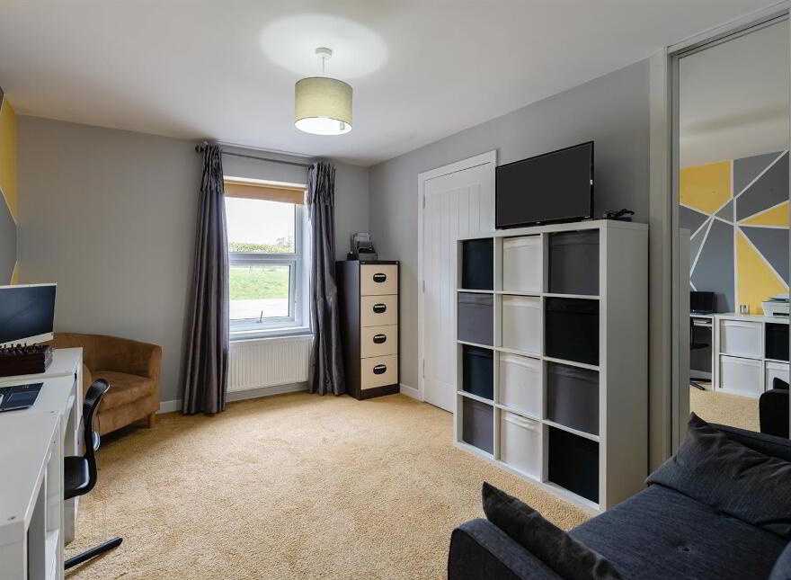 168 Glen Road, Comber, Newtownards, BT23 5QT