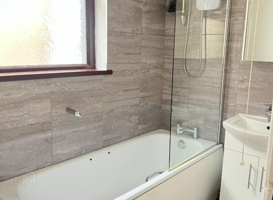 15 Peter's Place, Newry, BT35 8EE