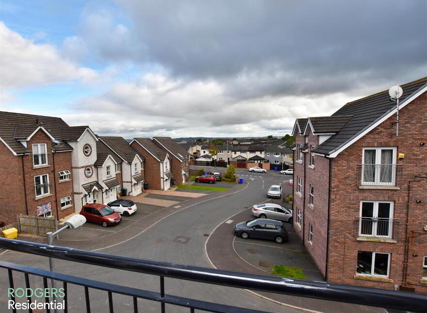 Apt 5, 12a Highgrove Meadows, Belfast, BT13 3FX