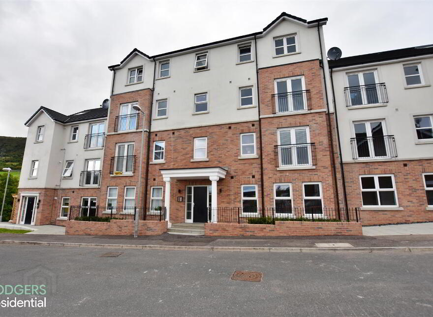 Apt 5, 12a Highgrove Meadows, Belfast, BT13 3FX photo