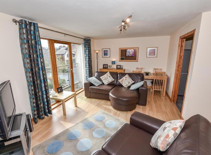 24e Shaftesbury Road, Bangor, BT20 3GD