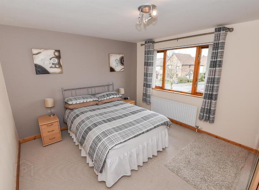 24e Shaftesbury Road, Bangor, BT20 3GD
