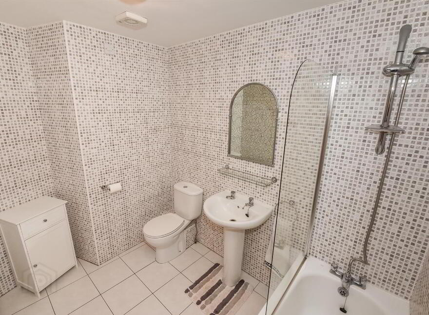 24e Shaftesbury Road, Bangor, BT20 3GD