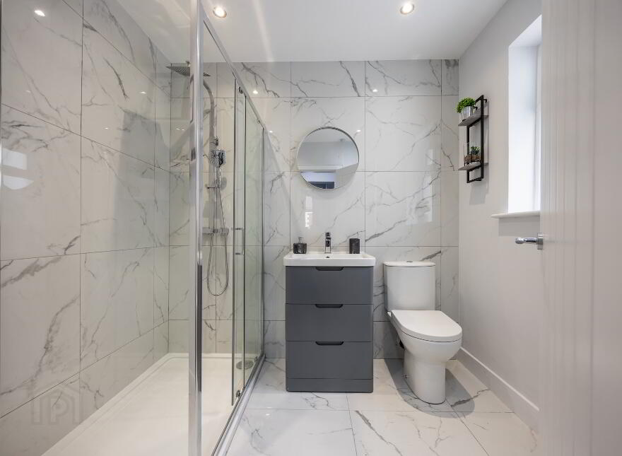 47 Castlereagh Street, Belfast, BT5 4NF
