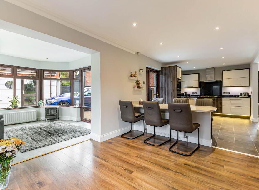 4 Church Glen, Lisburn, BT28 3FP