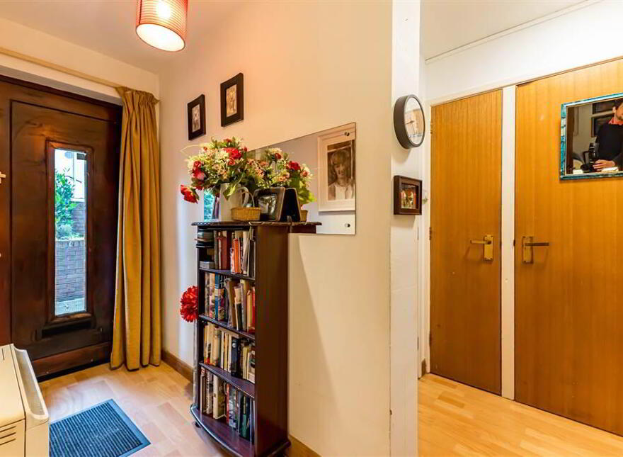 7b, Stranmillis Court, Stranmillis, Knightsbridge, Belfast, BT9 5EU