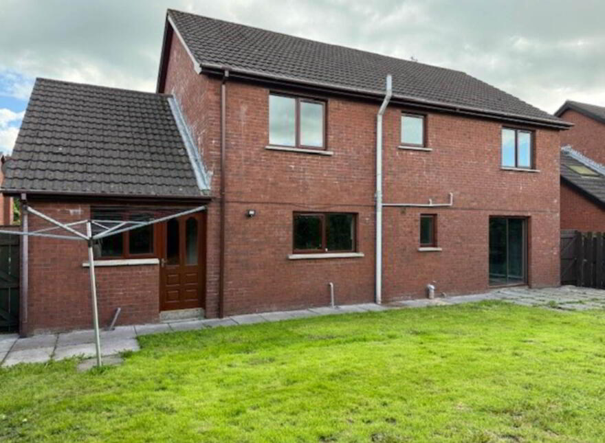 14 Greenwood Park, Carrickfergus, BT38 7UW
