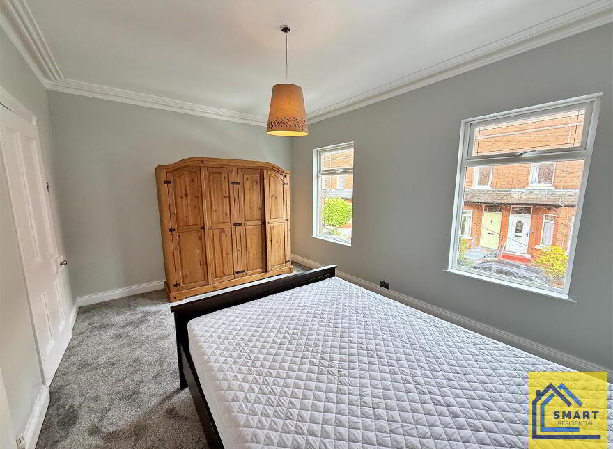 14 Ferguson Drive, Belfast, BT4 2AZ