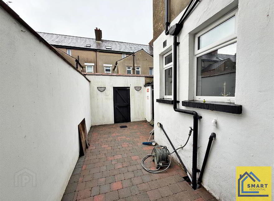 14 Ferguson Drive, Belfast, BT4 2AZ