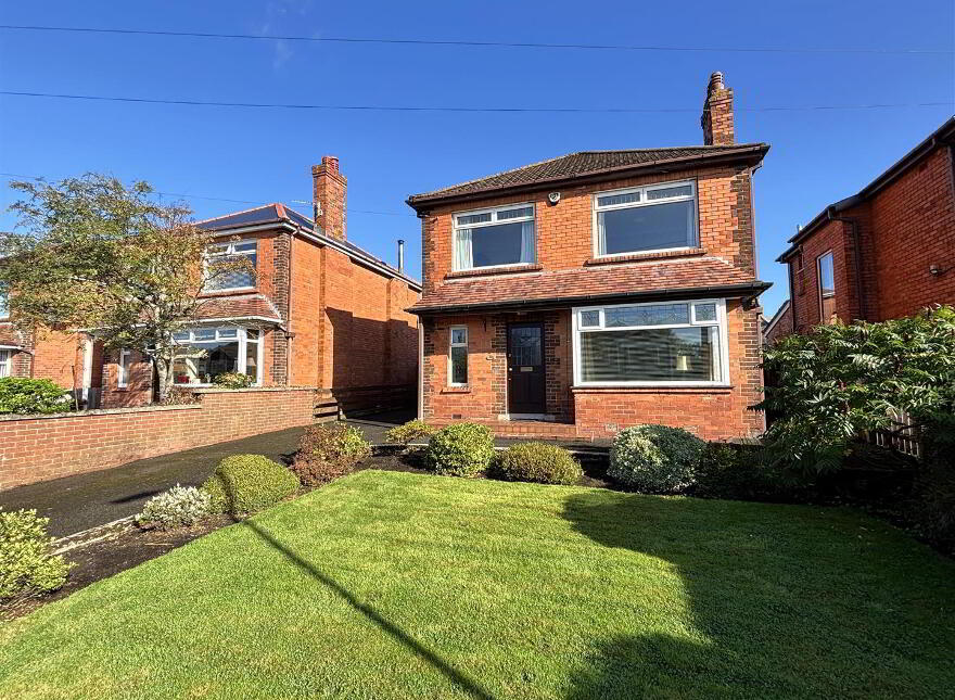 15 Sunningdale Park, Belfast, BT14 6RU
