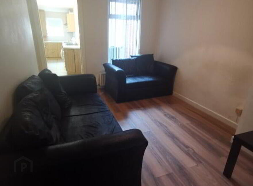 73 Tates Avenue, Belfast, BT9 7BZ