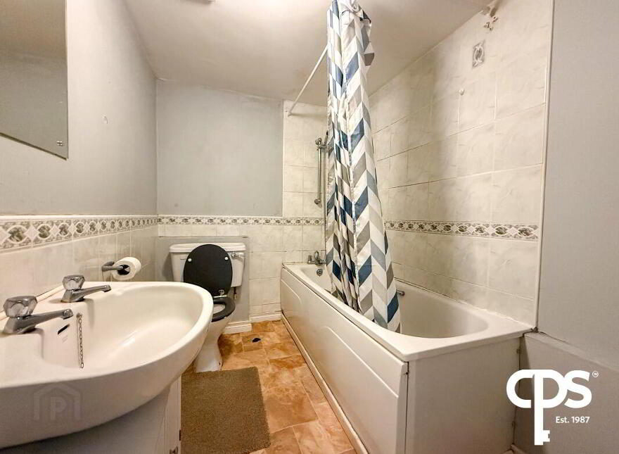 Apt 4, 6-8 Russell Street, Armagh, BT61 9AA