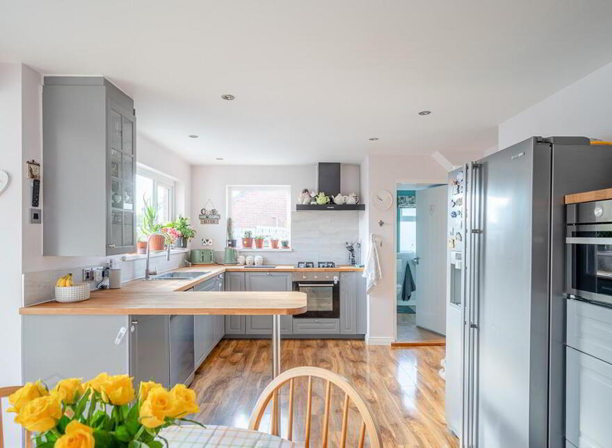 14 Ballymacormick Drive, Bangor, BT19 6BH