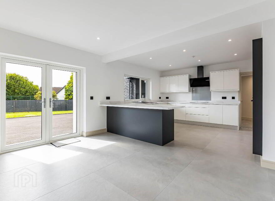 109 Antrim Road, Lisburn, BT28 3EA
