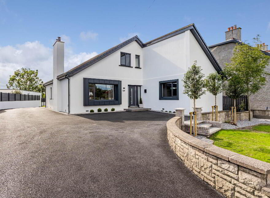 109 Antrim Road, Lisburn, BT28 3EA