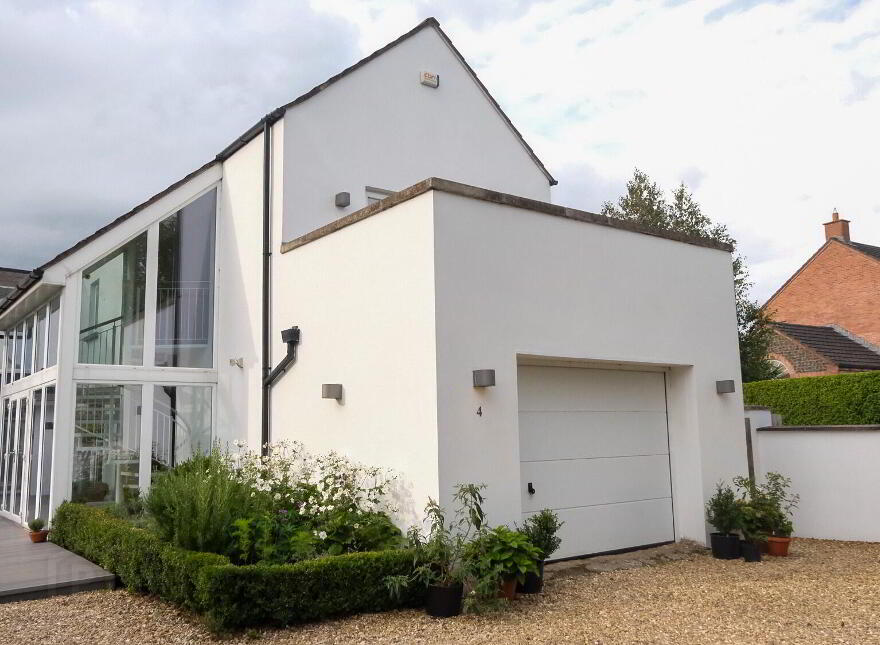 4 Farm Court, Mill Hill, Waringstown, BT66 7TD
