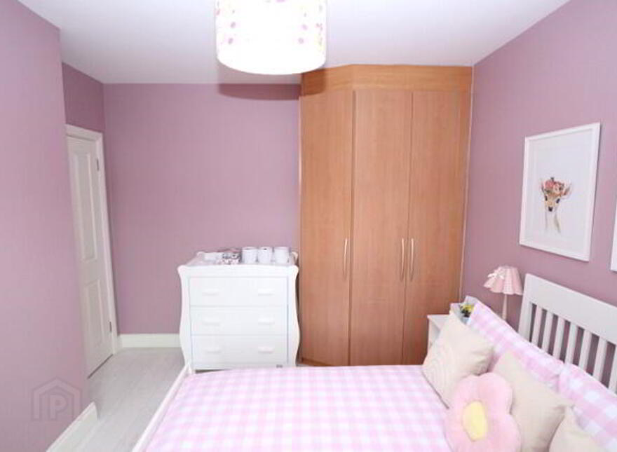 4 Cairnes Court, Roschoill, Dublin Road, Drogheda
