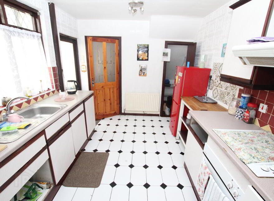 16 Rosemount Gardens, Belfast, BT15 5AG