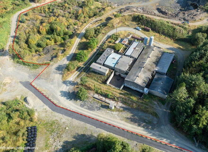 Pig Unit & Quarry Facility, Omard, Kilnaleck photo
