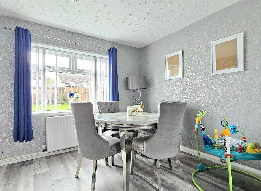 54 Sunnylands Drive, Carrickfergus, BT38 8JF