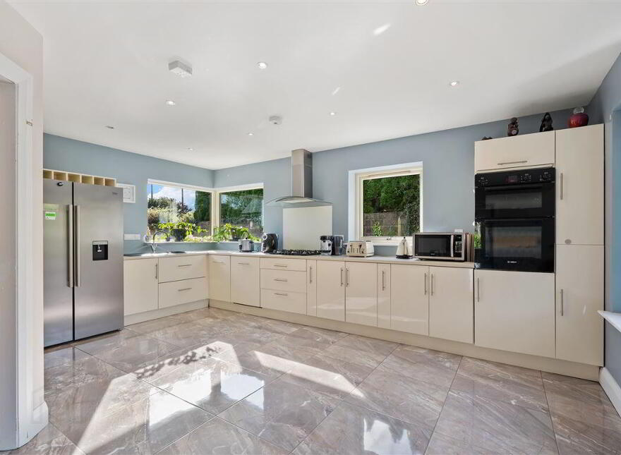 Singai, Lisfehill, Ballinhassig