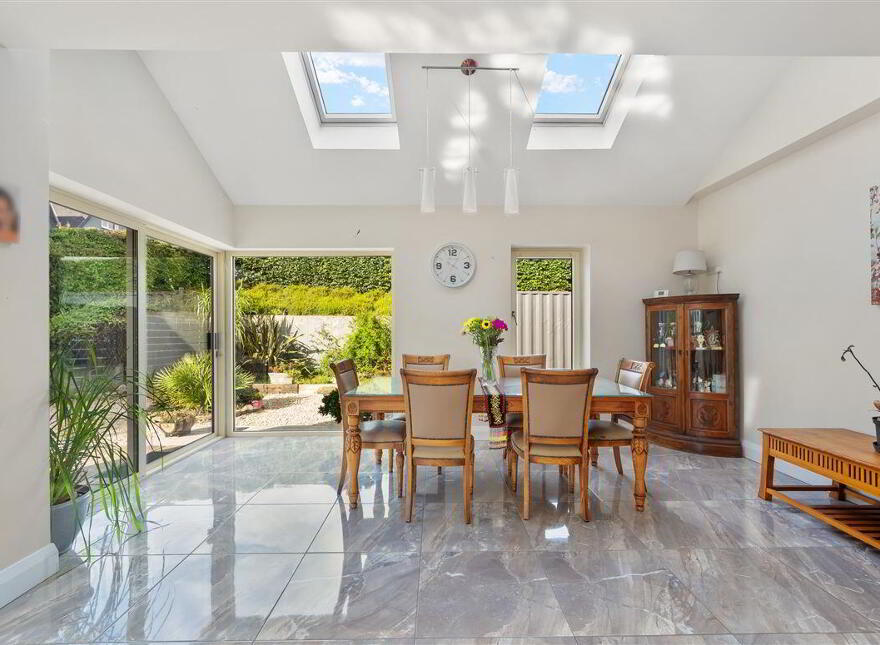 Singai, Lisfehill, Ballinhassig
