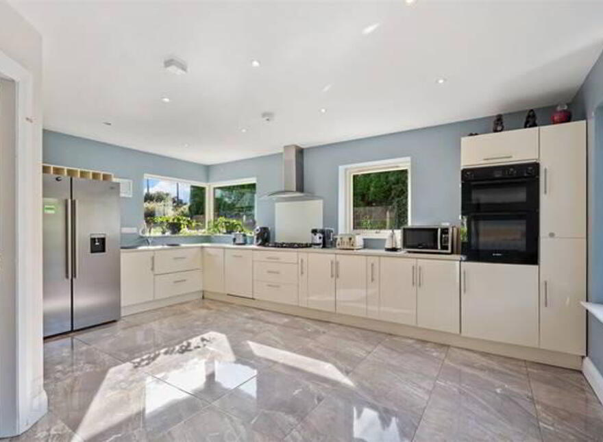 Singai, Lisfehill, Ballinhassig