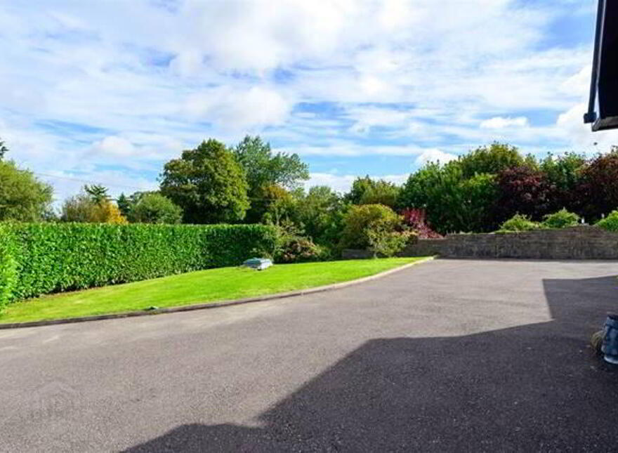 Singai, Lisfehill, Ballinhassig