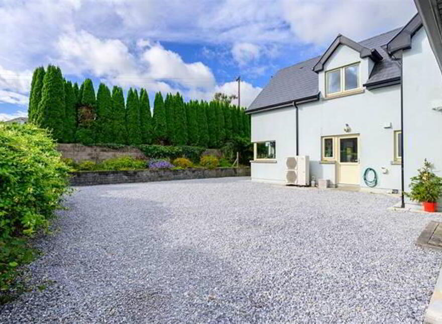 Singai, Lisfehill, Ballinhassig