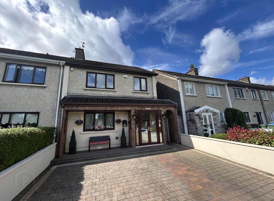 71 Woodlawn Park, Ballysimon photo